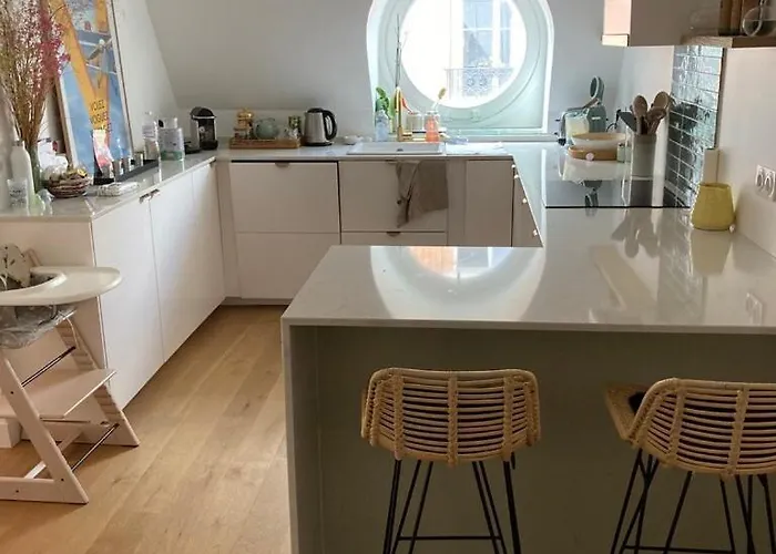 Beautiful Kids Friendly With Montmartre View شقة *